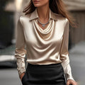Merlina | Elegant Draperad Halsringning Satinblus