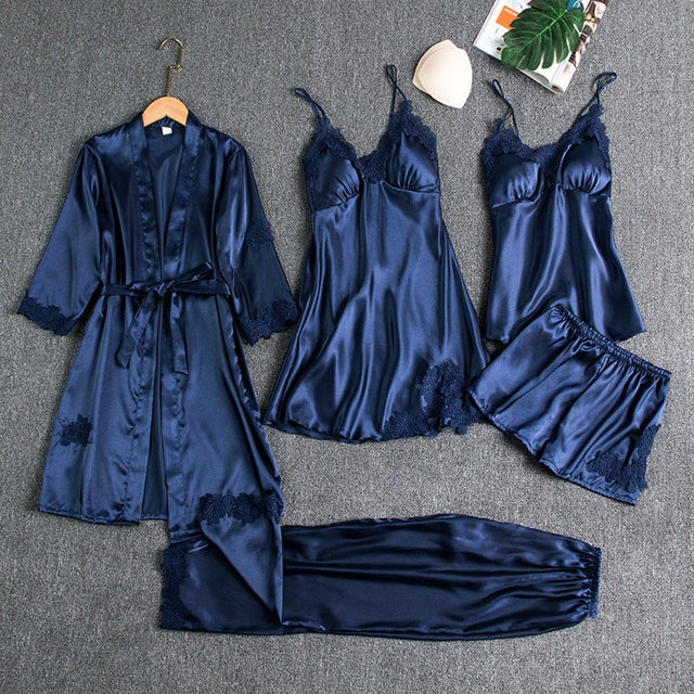Lorelei | Elegant Lace-Trimmed Pajamaset