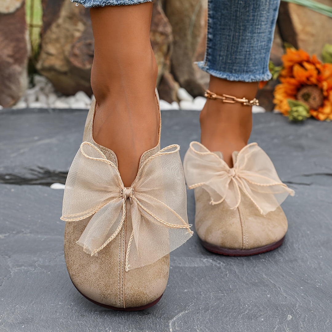 Cecilia | Båge-Accent Slip-On Lågskor