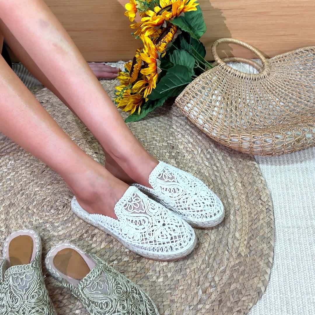 Bonnie | Vävda Slip-On Mules