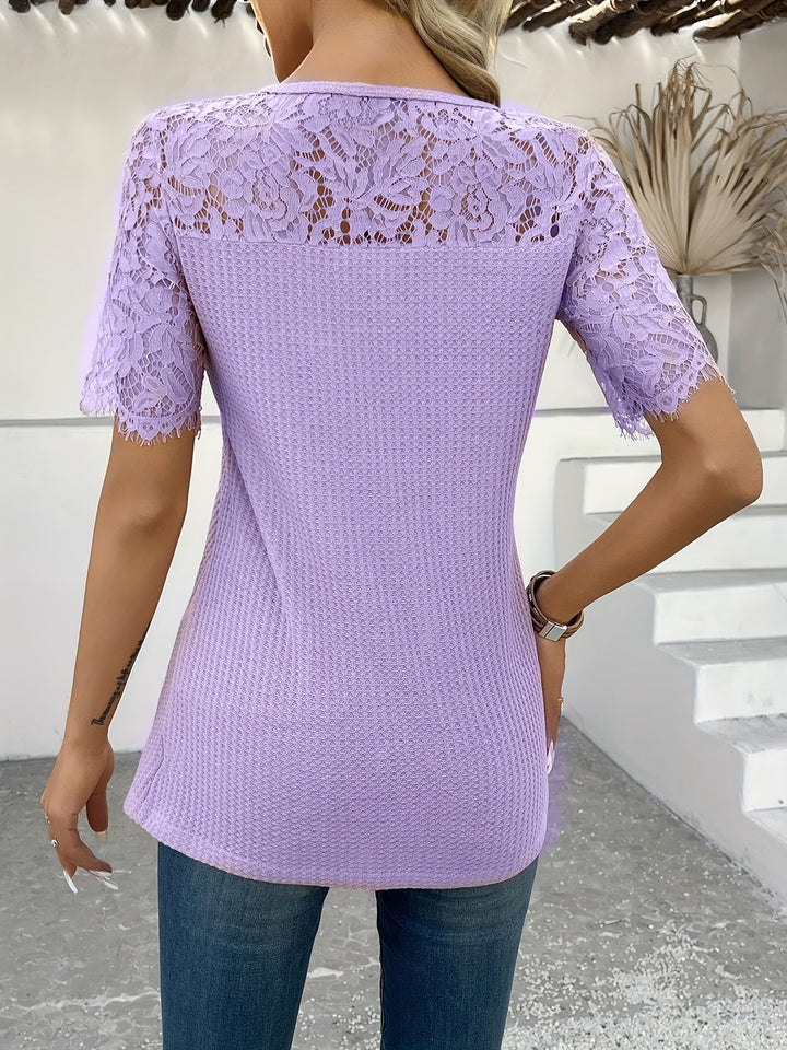 Delphine | Blus med Spetsdetaljer