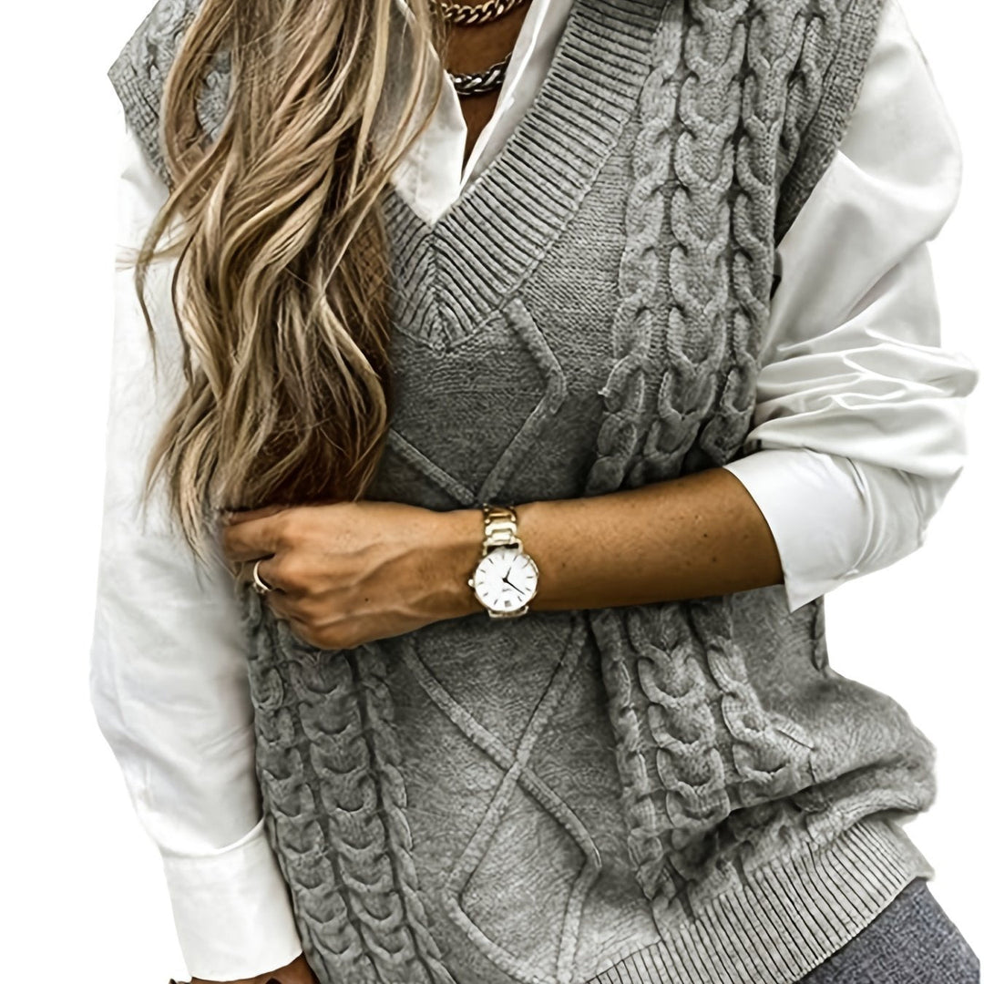 Cora | Mysig Kabelstickad V-Hals Västsweater