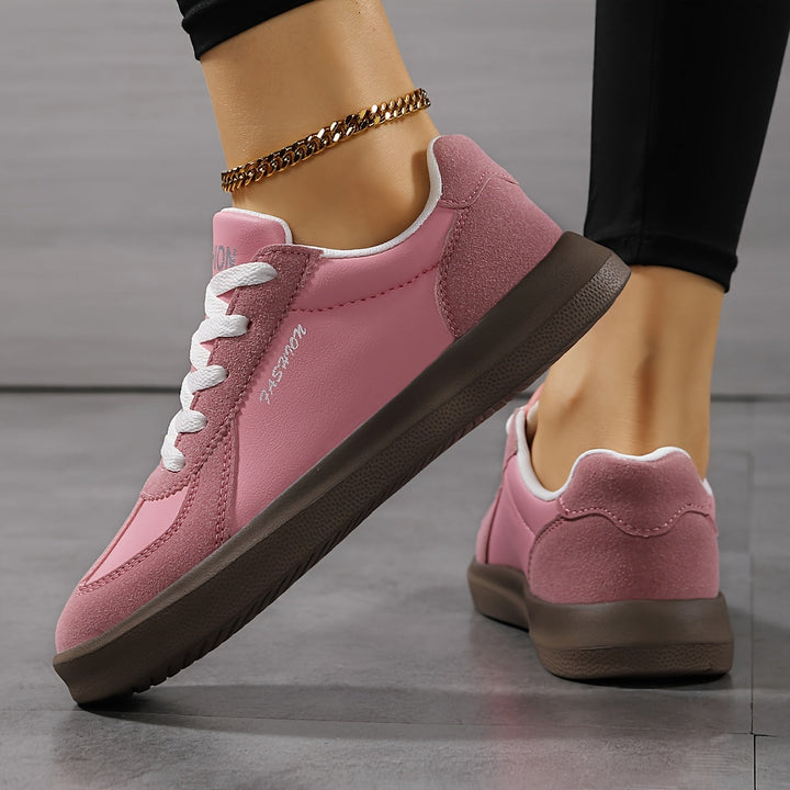 Frances | Vardags Sneakers med Snörning