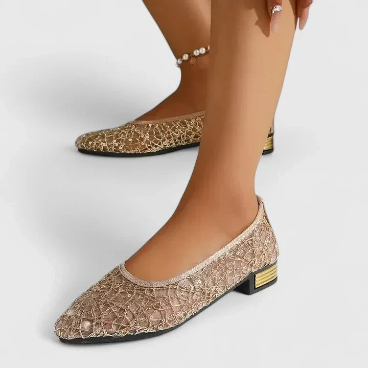 Cassidy | Elegant Spetsiga Ballerinaskor