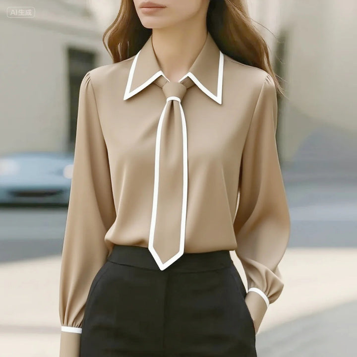 Adelina | Kontrast Band Blus
