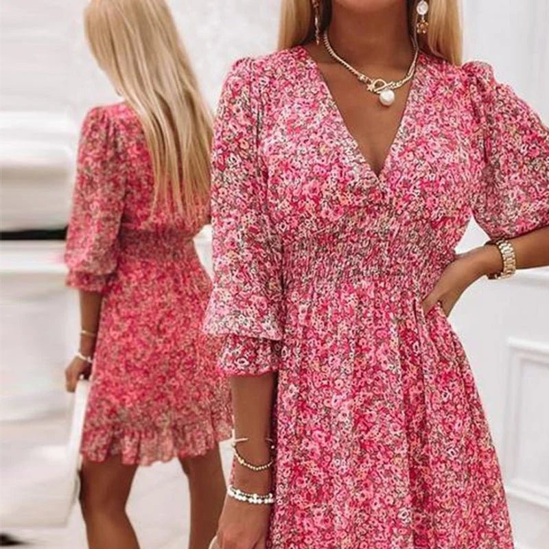 Penelope | Elegant Blommig V-ringad Klänning