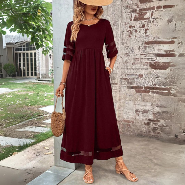 Aubrey | Elegant Midiklänning som Slätar Ut Magen