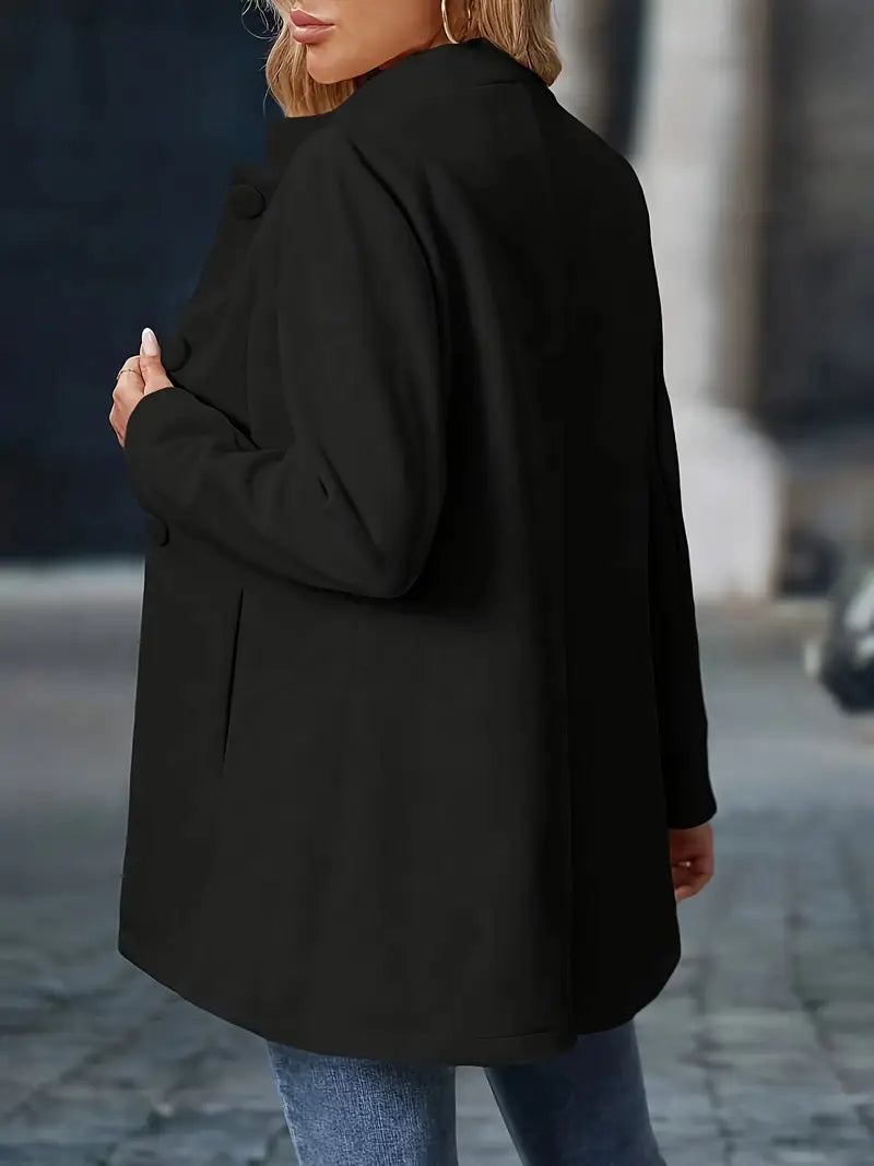 Juliette | Elegant Kappa med Ståkrage och Knappar