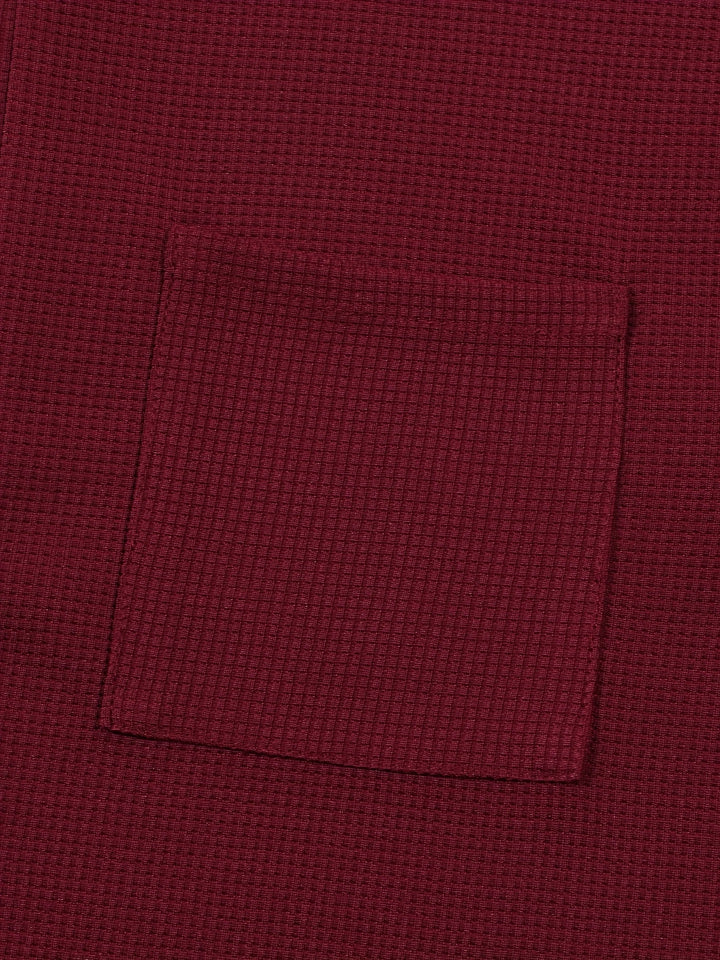 Jonathan | Texturerad långärmad Henley-skjorta