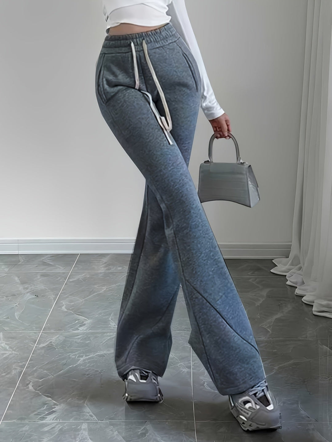 Gemma | Högmidjade Utsvängda Loungebyxor