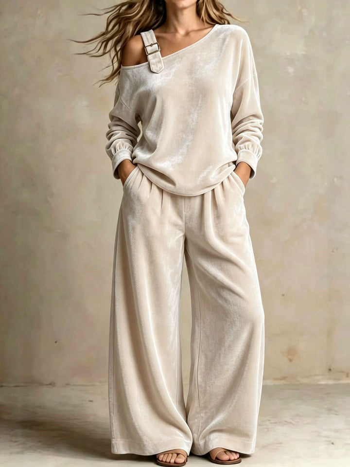 Loungeset dam i sammet – off shoulder-tröja och långa byxor