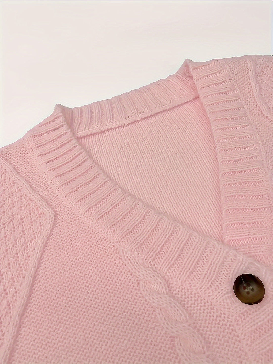 Lucinda | Mysig Kabelstickad Knapp Cardigan