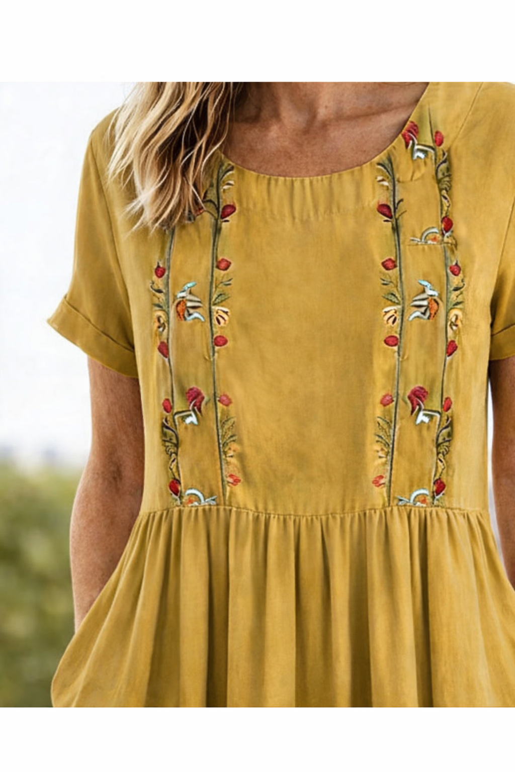 Trixie | Avslappnad Sommardress med Korta Ärmar