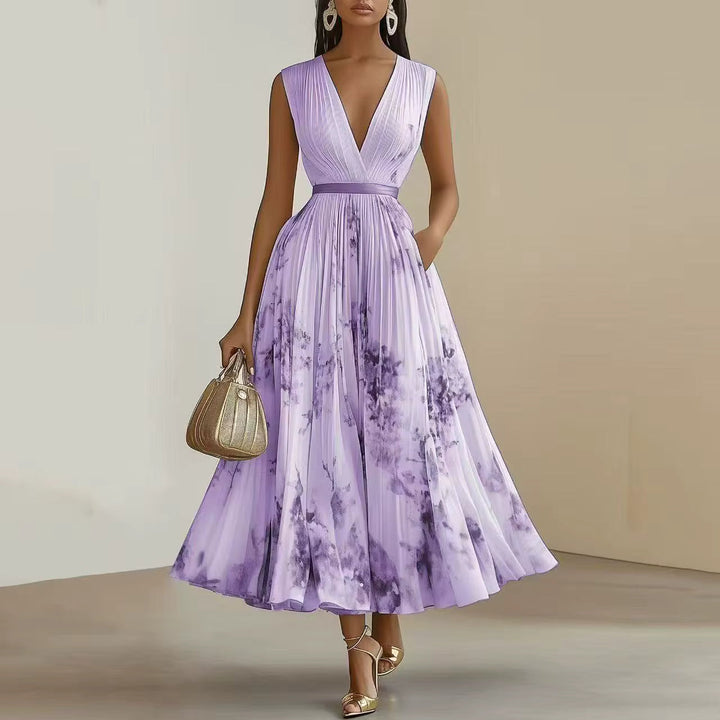 Alexia | Elegant Plisserad Maxi V-klänning