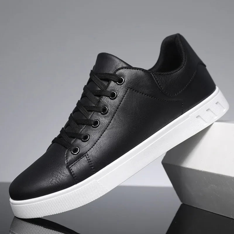 Miles | Klassiska Låga Sneakers