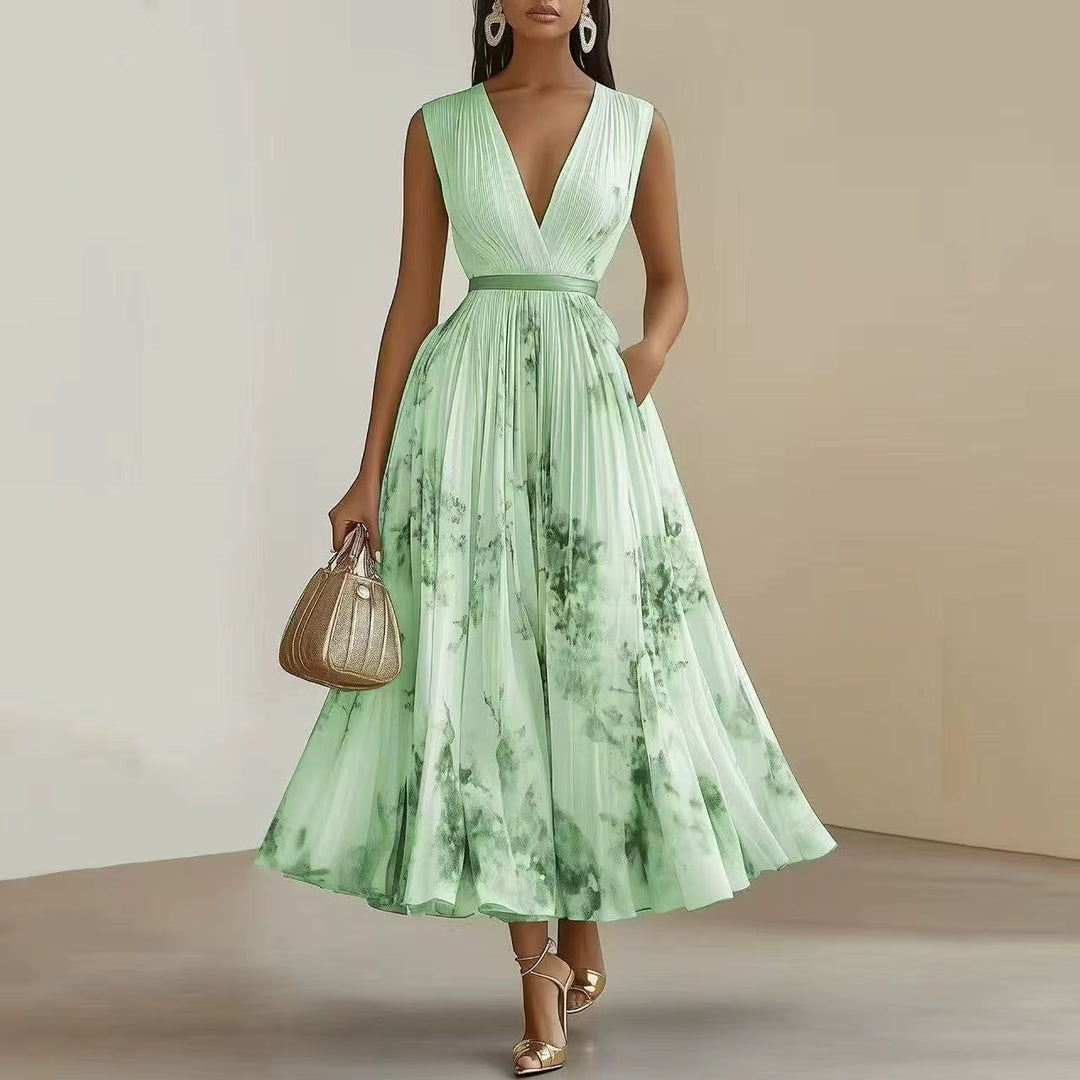 Alexia | Elegant Plisserad Maxi V-klänning