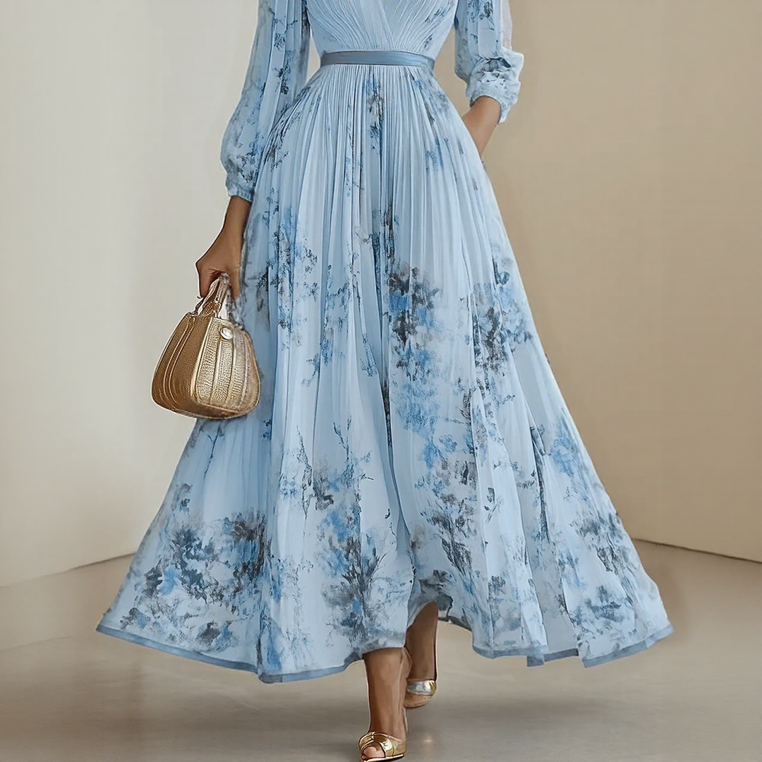 Alexia | Elegant Plisserad Maxi V-klänning
