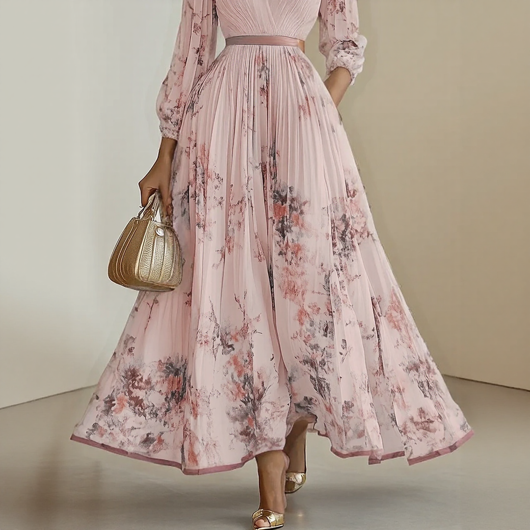 Alexia | Elegant Plisserad Maxi V-klänning