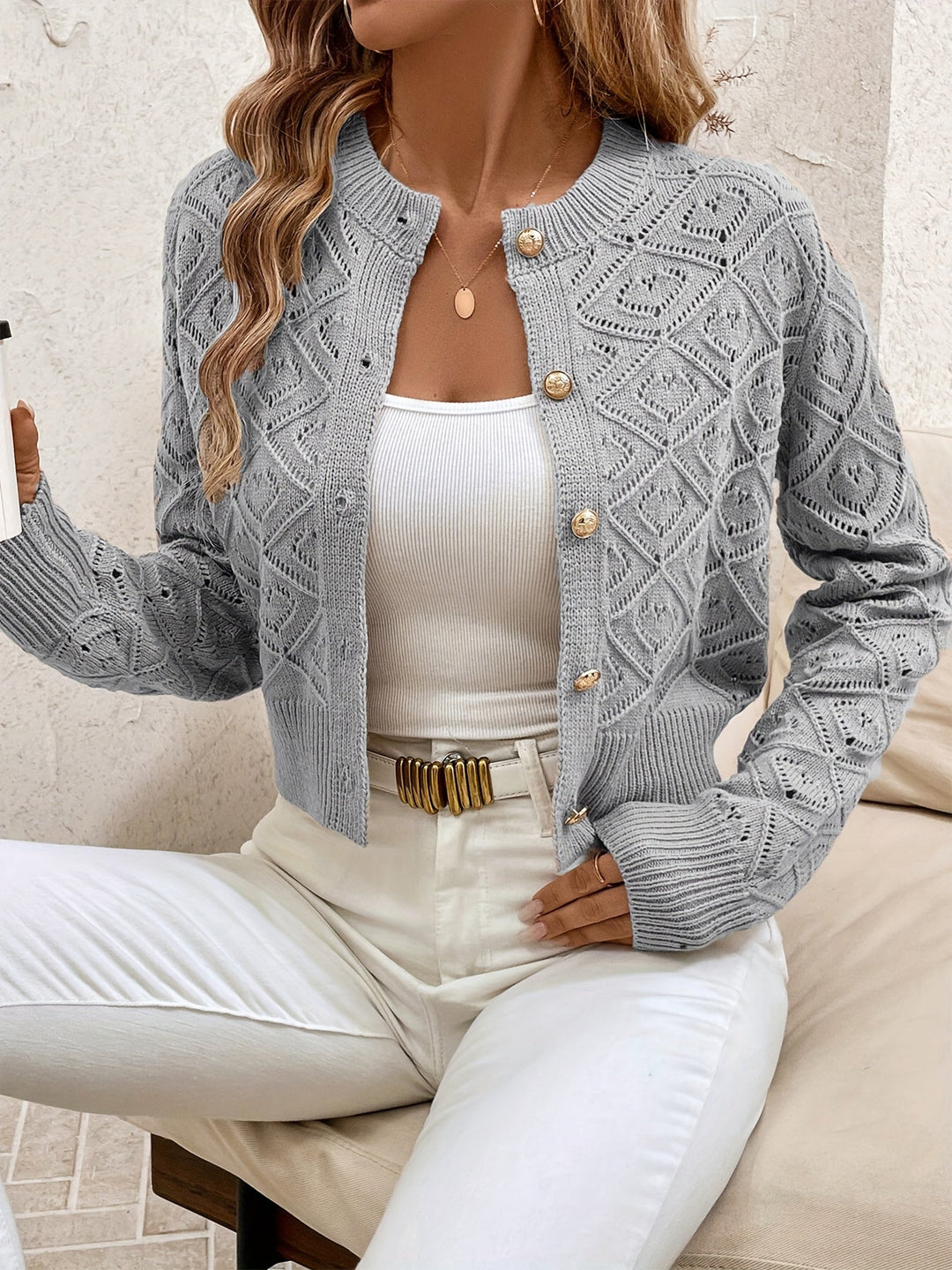 Della | Texturerad Knapp-Front Kofta