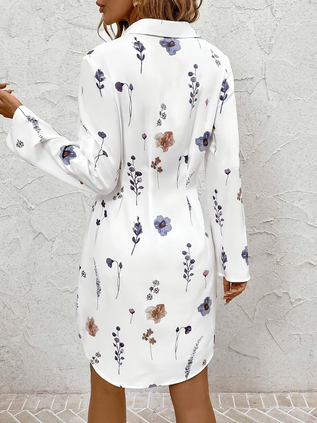 Josie | Blommig Skjortklänning med Knäppning