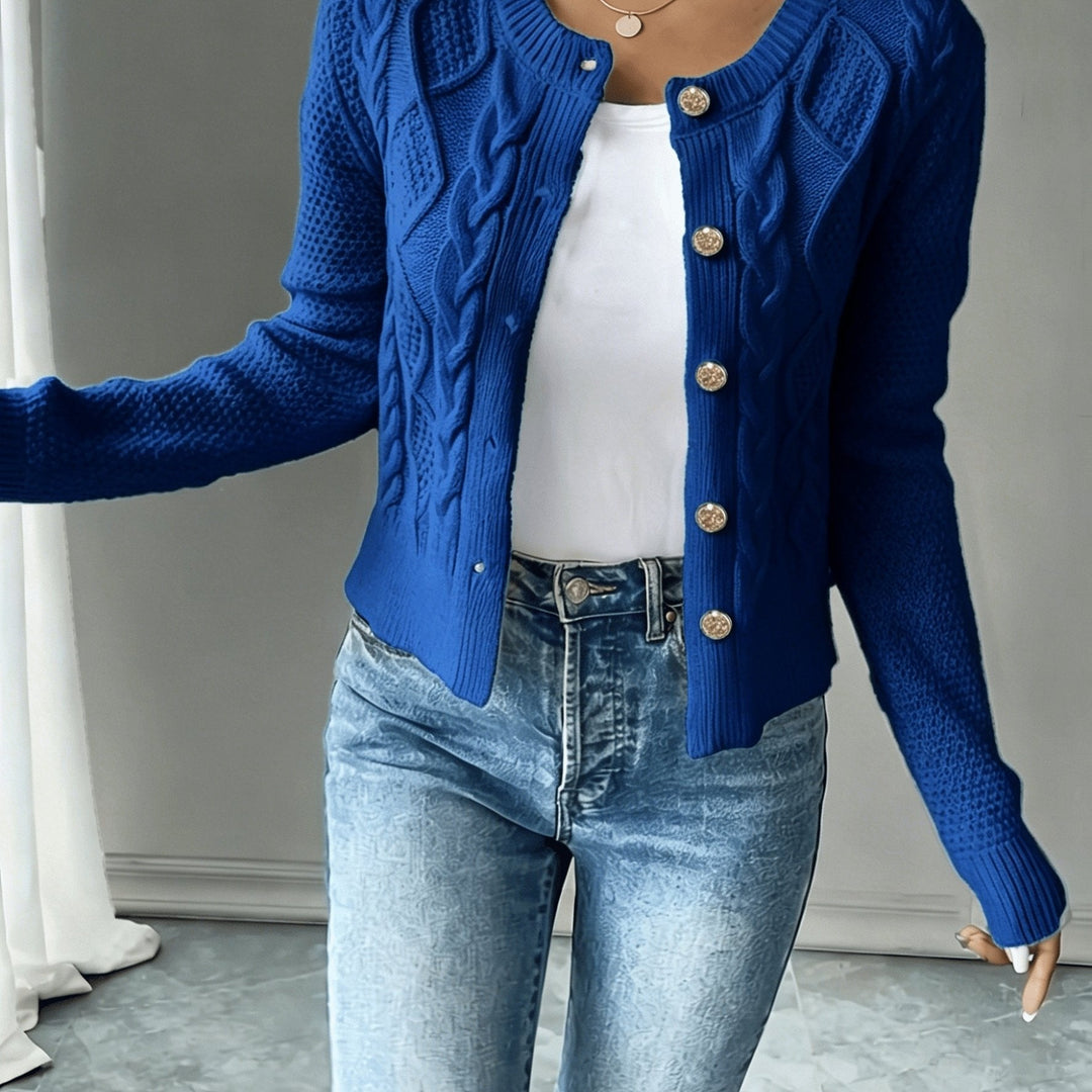 Eleanora | Kabelstickad Knäpp-Front Kofta