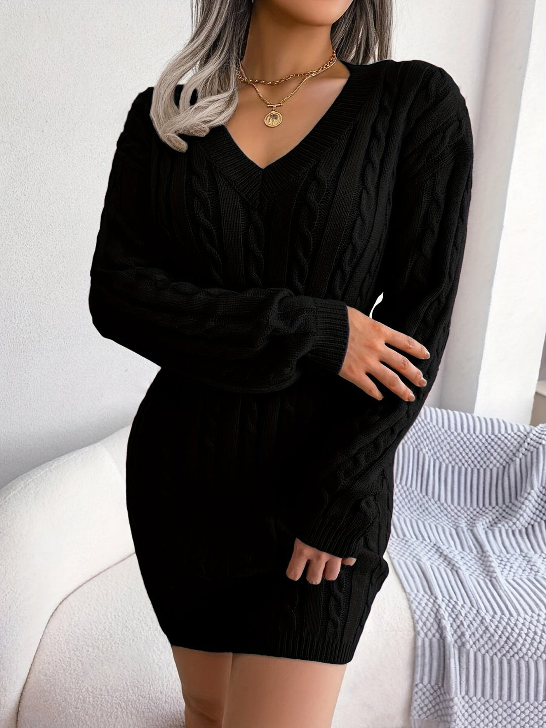 Felicity | Kabelstickad Peplum Klänning