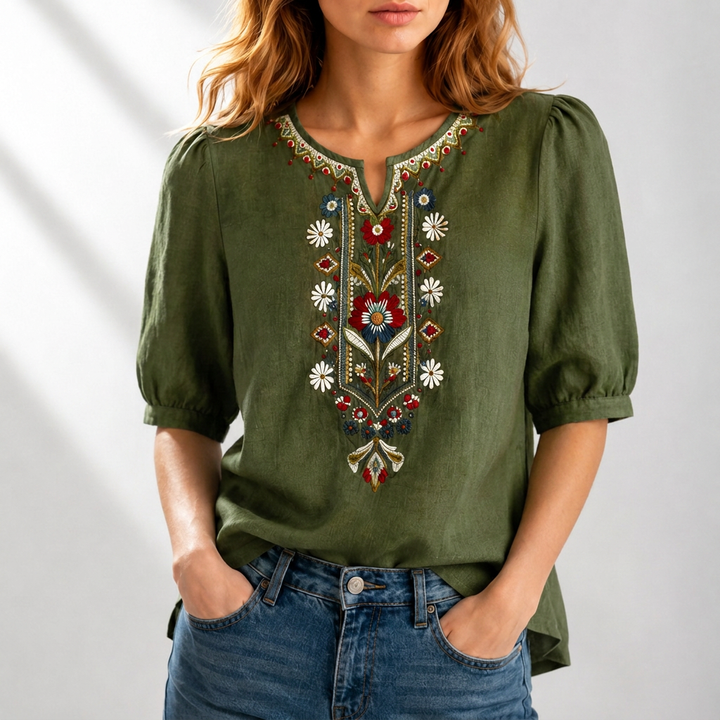 Lucia | Blommig Broderad Blus