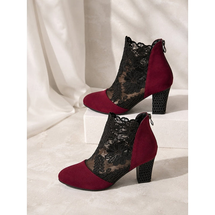 Belinda | Ankelboots med spetsdetalj