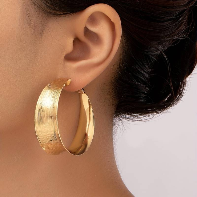 Teresa | Vintage Guld Hängörhänge