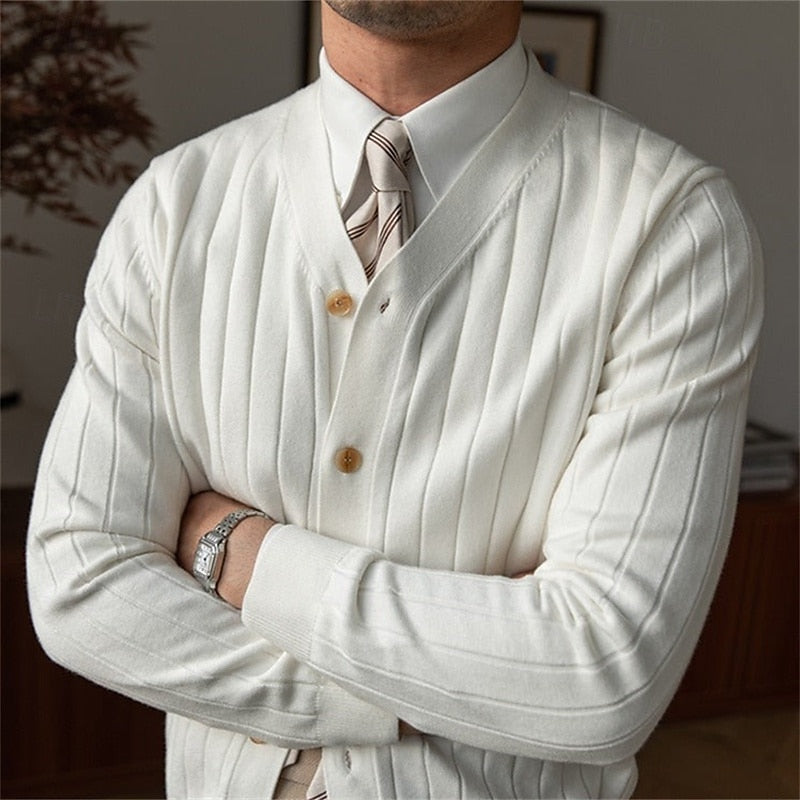 Vincent | Ribbad V-ringad Knapp Cardigan