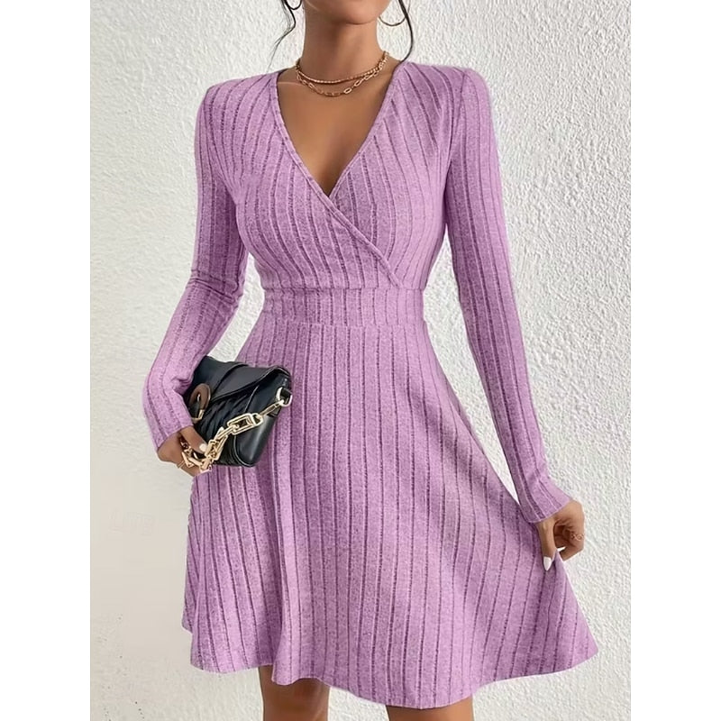 Yvonne | Wrap-Neck A-Line Klänning