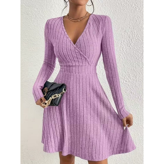 Yvonne | Wrap-Neck A-Line Klänning
