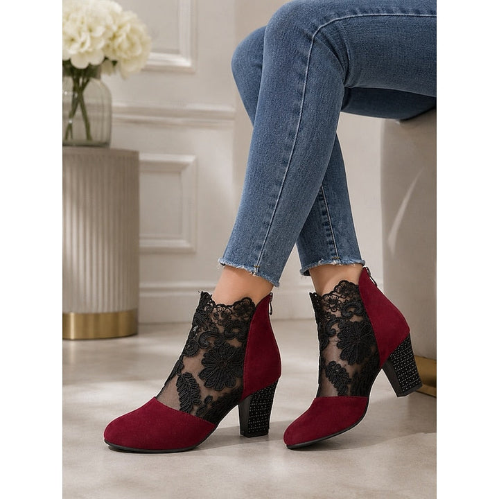 Belinda | Ankelboots med spetsdetalj